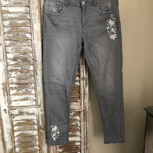 ZARA BASIC GRAY DENIM JEANS